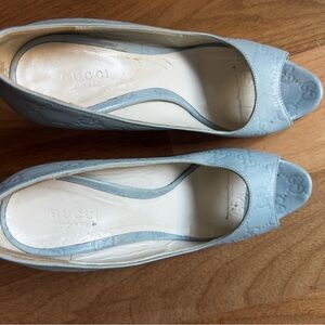 Classy Authentic Gucci Blue Nice Color Embossed Heels  SERIOUS INQUIRIES ONLY